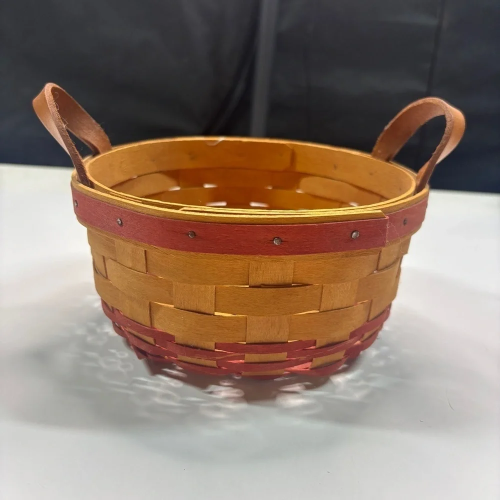 Longaberger 1996 Darning Basket